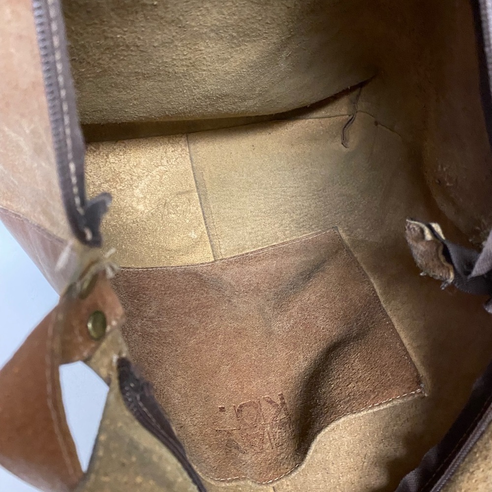 Mayko Suede Leather Crossbody Messenger Bag - Picture 14 of 17
